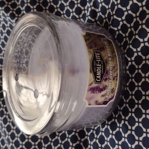 Fresh Lavender Breeze Candle